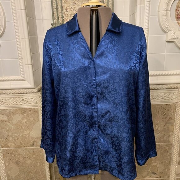 Enchanting. Size Large 14-16. Button Front Pajama Shirt. Corded Collar. B53 - Picture 1 of 5